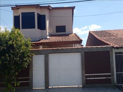 Casa à Venda