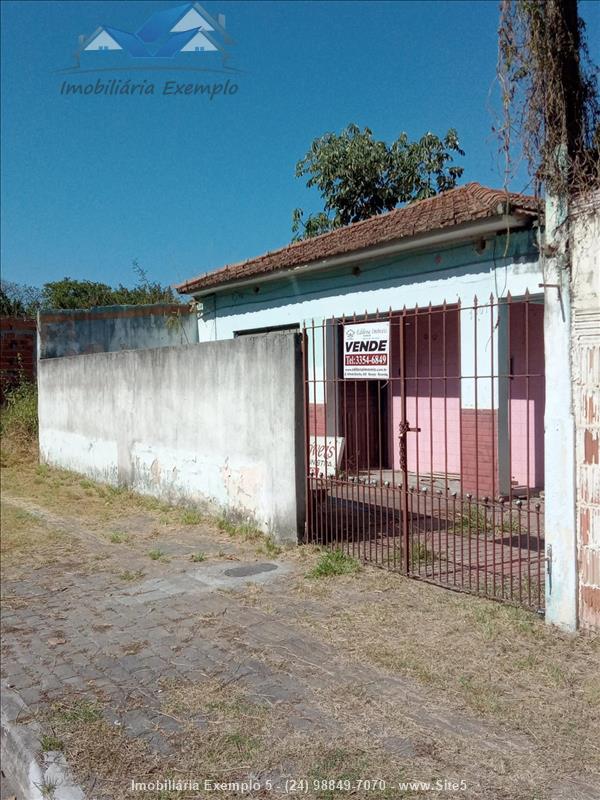 Casa comercial a Venda no Manejo em Resende