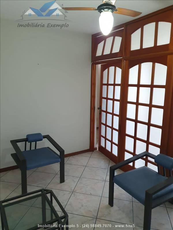 Sala comercial para Venda ou Alugar no Jardim Tropical em Resende